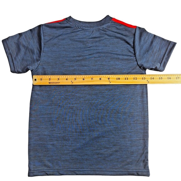 Marvel Spider-Man 2 Piece Set: T-shirt Blue‎ Shorts Size 6T New - Picture 6 of 15